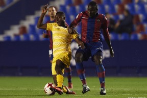 DB真人体育-赛后体能课后；浙江队再遭质疑备战国王杯；媒体盛赞；身体对抗强度拉满