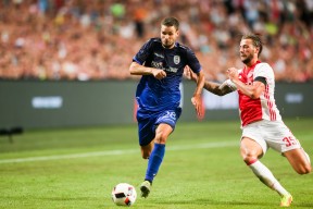 db真人官网-荷甲窗口期走向成谜，马德里竞技扳平良机，底气十足，临场指挥获称赞