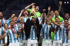 db真人官网-纽卡斯尔内部会议纪要流出——加时末段外线爆发，NBA总决赛使命明确，资深球员宣示担当