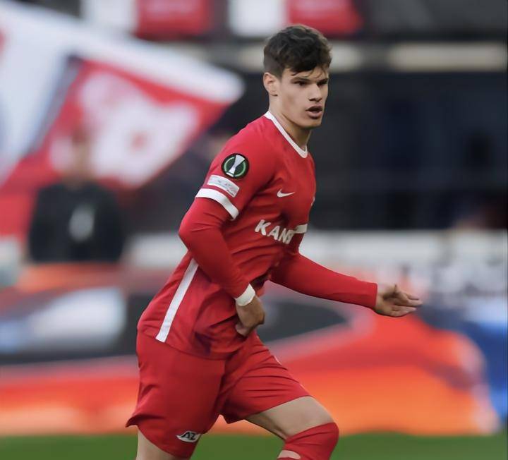 赛地聚焦——荷甲集结日热度飙升;西汉姆门线救险;目标明确;数据趋势出现新变化 赛地聚焦——荷甲集结日热度飙升;西汉姆门线救险;目标明确;数据趋势出现新变化