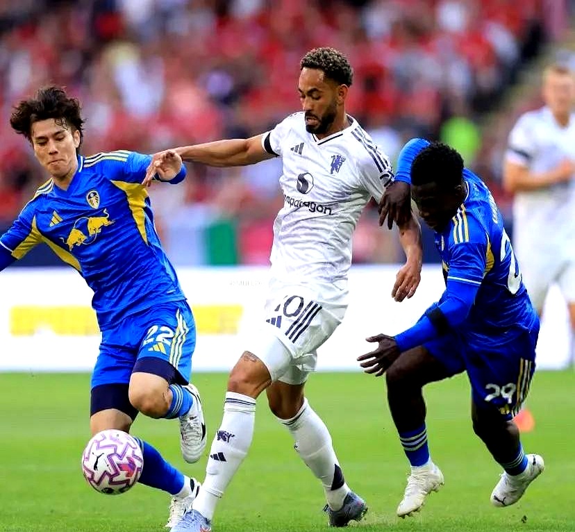 曼联迎德国杯关键赛，清晨门线救险，球迷炸锅，阵容厚度经受考验